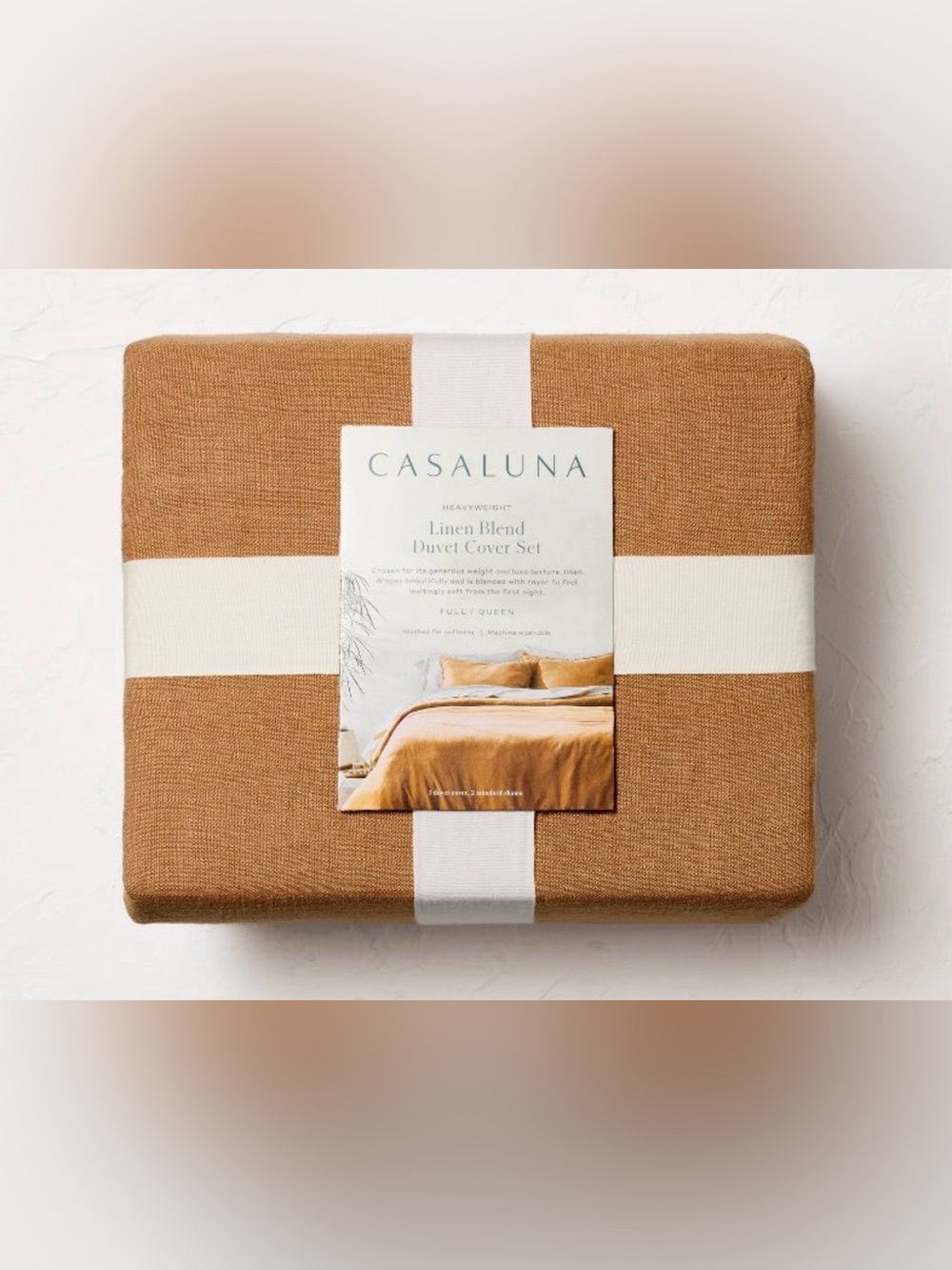 EUC Casaluna Heavyweight Linen Blend Duvet Cover with Shams. Full/Queen